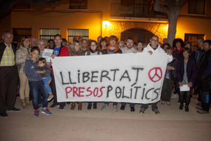 Lectura d’un manifest davant de l’edifici del Rectorat a Lleida.