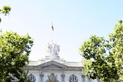 Fachada principal del Tribunal Supremo en Madrid.