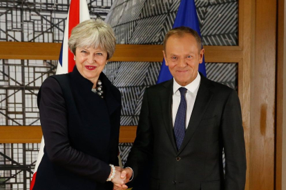 Theresa May també es va reunir amb el president del Consell Europeu, Donald Tusk.