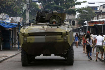 Ofensiva militar en faveles de Rio de Janeiro