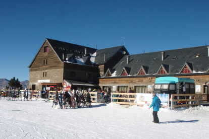L’estació de Port Ainé, que va rebre ahir 650 esquiadors i compta amb el 37% de les pistes obertes.