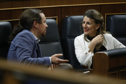 Imatge d’arxiu de Pablo Iglesias i Yolanda Díaz al Congrés dels Diputats.