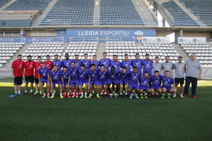 Primera foto del Lleida 2017-18 ayer en el Camp d’Esports