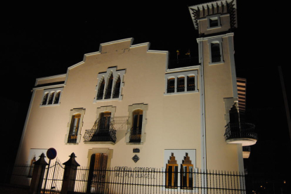 Imagen de la fachada del consell comarcal del Pla, situado en Mollerussa.