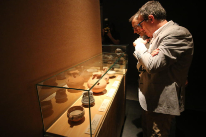 Ollas y jarras de la Edad del Bronce y de época ibérica y visigótica procedentes de yacimientos de Lleida.