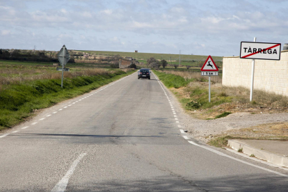 La carretera va de Tàrrega a Sant Martí de Maldà.