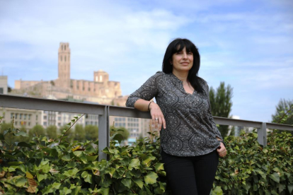 La escritora Ramona Solé ambienta su nueva novela en Lleida. 