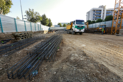 +Una nueva construcción en marcha en Prat de la Riba, en Pardinyes.