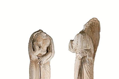 Esculturas de L’Anunciata, lápida judía y casco y espada de época íbera.