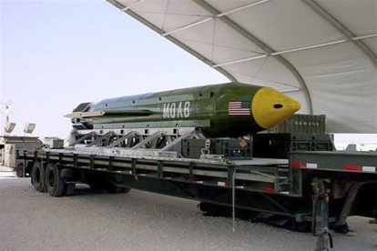 Imagen facilitada por el departamento de Defensa de EEUU de la “Madre de todas las bombas”. 