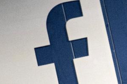 Protecció de dades multa a Facebook amb 1,2 milions per utilitzar dades sense permís
