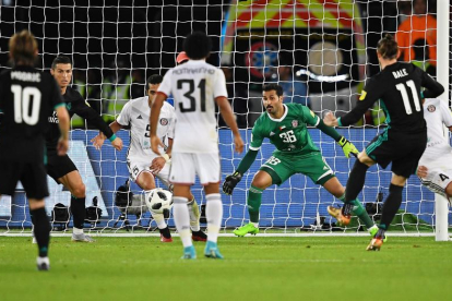 Gareth Bale va salvar el Reial Madrid amb aquest gol i li va donar el pas a la final del Mundial.
