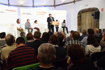 El vicepresidente Junqueras en un momento del acto de ayer de ERC en la capital del Alt Urgell.