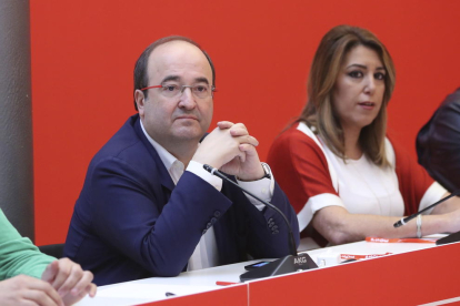 Miquel Iceta, al costat de Susana Díaz, al comitè federal del PSOE.