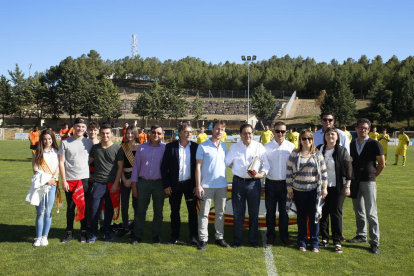 El Alcoletge homenajea a Salvador Rué, su jugador de Primera división
