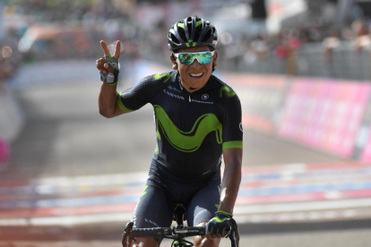 Nairo Quintana celebra su victoria en la etapa del Giro.