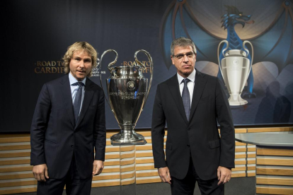 Els directius de Juventus (Pavel Nedved) i Barça (Jordi Mestre).