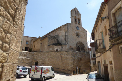 L'església de Sant Joan Baptista de Vinaixa.