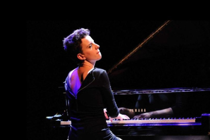 La compositora i pianista Clara Peya en un dels concerts.