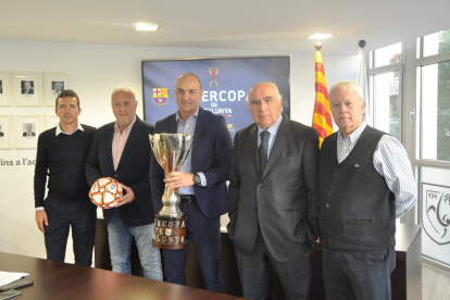 Andreu Subies presidió la reunión con Barça y Espanyol en la que se acordó el cambio de fecha.
