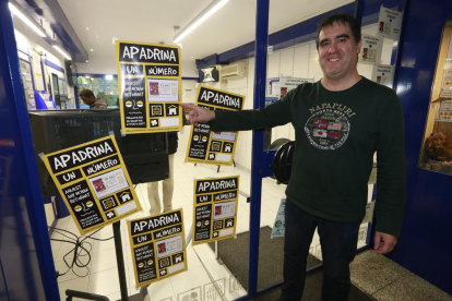 Campanya de loteria ahir a l’administració 1 de Lleida.