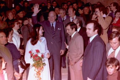 Josep Pau y Lídia habían planeado una boda sencilla, pero Tarradellas la convirtió en multitudinaria.