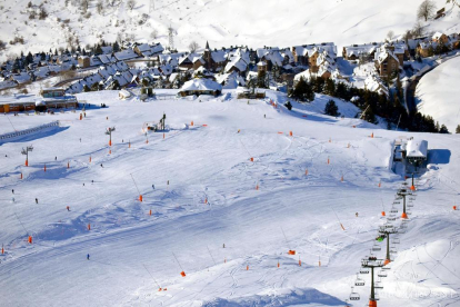 Els últims esquiadors a Baqueira-Beret.