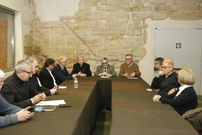 Reunión ayer en la Seu Vella del Consell Cívic i Social del Turó para tratar de la candidatura a la Unesco.