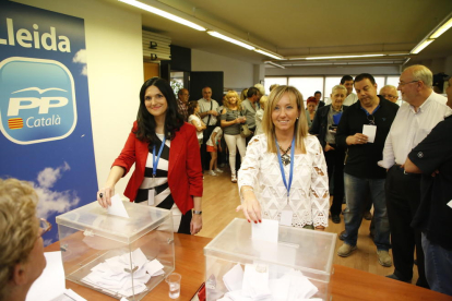 Horcajada i Xandri en el moment de la votació.