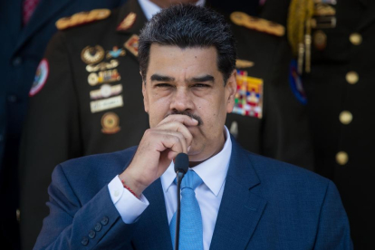 Facebook bloquea por un mes la cuenta de Maduro por 