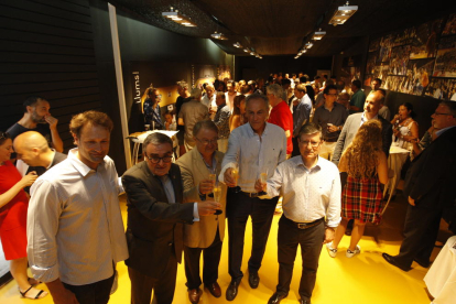La nova sala VIP del Força Lleida es va inaugurar ahir amb la presència de molts dels patrocinadors.