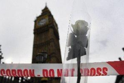 L’autor de l’atac de Londres va nàixer amb el nom d’Adrian Elms