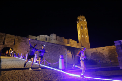 La Lleida Night Run llena de actividad el Turó de la Seu Vella