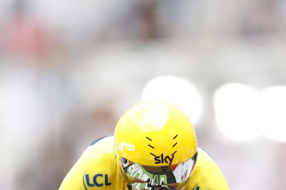 Chris Froome durant la contrarellotge de Marsella, en la qual va sentenciar el Tour de França.