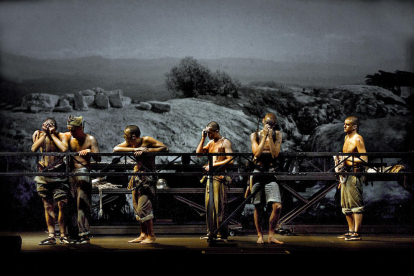 Una de les escenes d’‘In memoriam’, que podrà veure’s aquest diumenge al Teatre de la Llotja de Lleida.