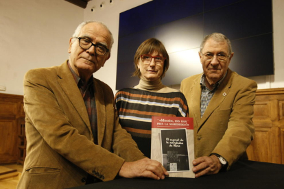 Josep Varela condujo la presentación de la obra de Felip y Castellet.