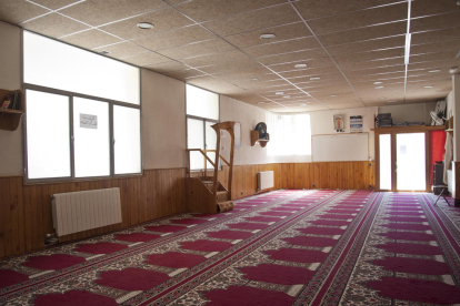 L'interior de la mesquita de Ripoll.