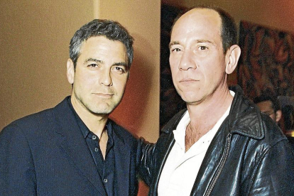 Miguel con su primo George Clooney. 