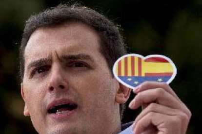 Rivera: orgullosos de la democràcia però amb l'ambició d'una Espanya unida