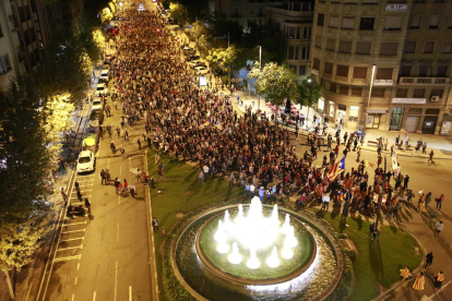 La manifestació va sortir de Ricard Viñes i va acabar al costat de la font de l’avinguda Catalunya, a la imatge.