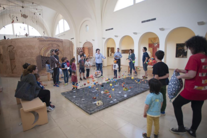 Taller infantil del Espai Guinovart en el Día Internacional de los Museos