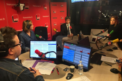 El president Puigdemont durant l'entrevista.