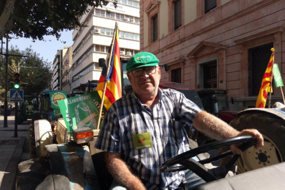 Els més petits van treure els tractors de joguet durant la protesta pels carrers de Lleida.