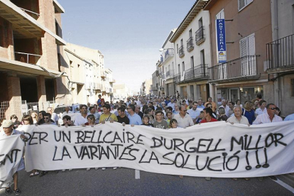 Una de las protestas en Bellcaire para reclamar la variante. 