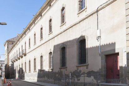 La façana de la Universitat de Cervera que es restaurarà.