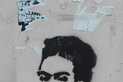 obres. Diferents obres de BL2A escampades per Lleida. La Frida Kahlo, que no està signada, podria ser de Taski. 