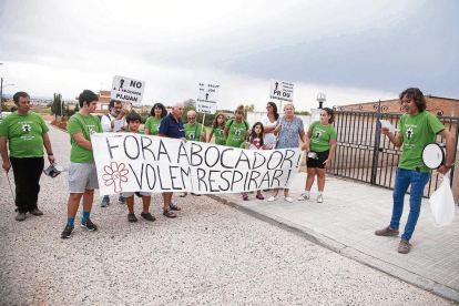 Manifestació contra la planta de compostatge d’Ossó de Sió divendres passat.
