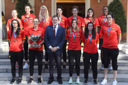 Recepció a La Moncloa a les campiones d’Europa de bàsquet