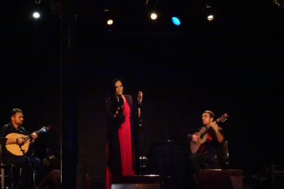 Un momento del concierto de Margarida Guerreiro en Lleida.