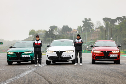 L'Alfa Romeo Tonale no ha desaprofitat l'oportunitat de córrer a casa al circuit de l'Autòdrom Enzo i Dino Ferrari, amb motiu del Gran Premi d'Imola.